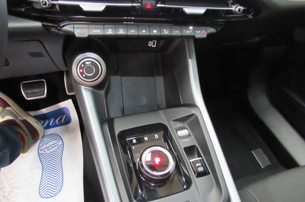 ALFA ROMEO Tonale 1.3 280 CV PHEV AT6 Q4 Sprint - 12