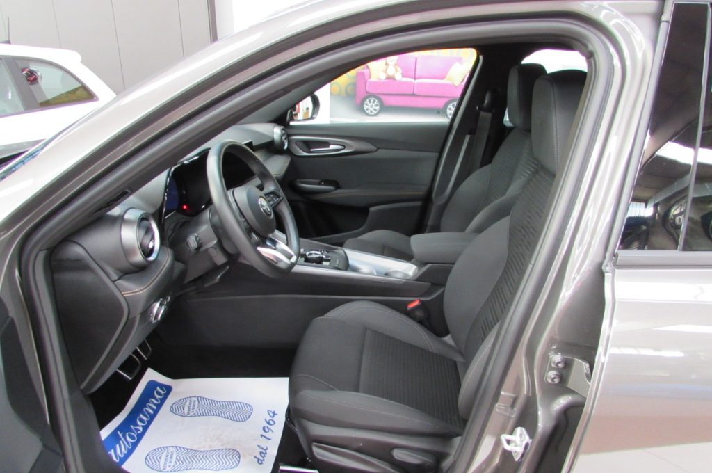 ALFA ROMEO Tonale 1.3 280 CV PHEV AT6 Q4 Sprint - 8