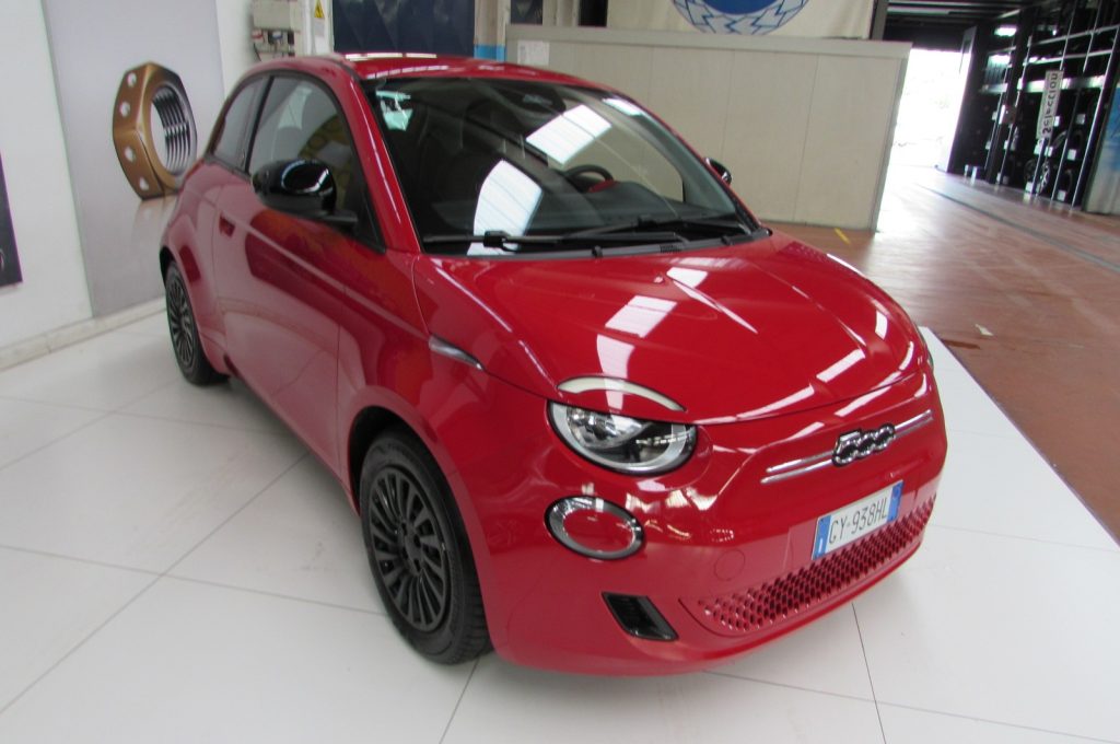 FIAT 500e Berlina 42 kWh Red - km 6190 - 3