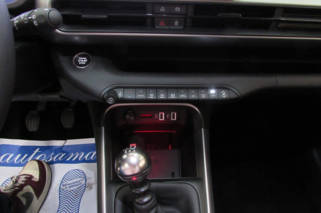 JEEP Avenger 1.2 Turbo 100 CV Summit - 11