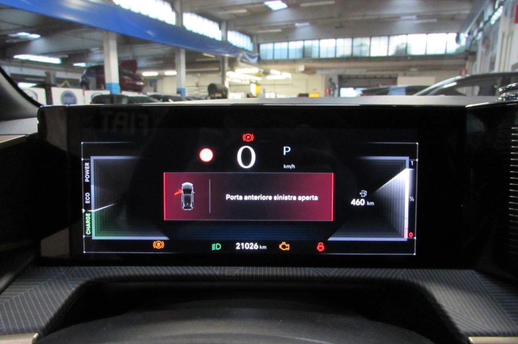 LANCIA Ypsilon 1.2 Hybrid e-DCT 110cv LX - AUTOMATICA - 9