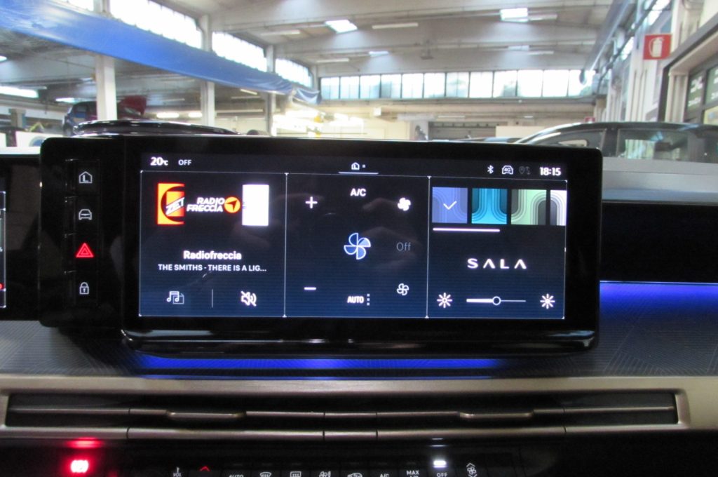 LANCIA Ypsilon 1.2 Hybrid e-DCT 110cv LX - AUTOMATICA - 10
