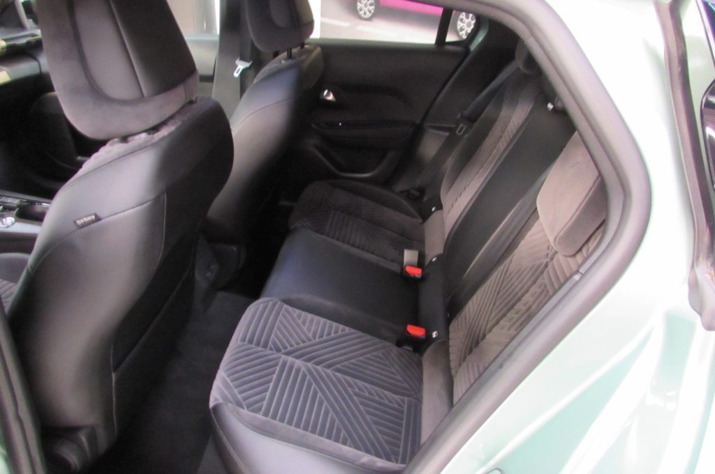 LANCIA Ypsilon 1.2 Hybrid e-DCT 110cv LX - AUTOMATICA - 13