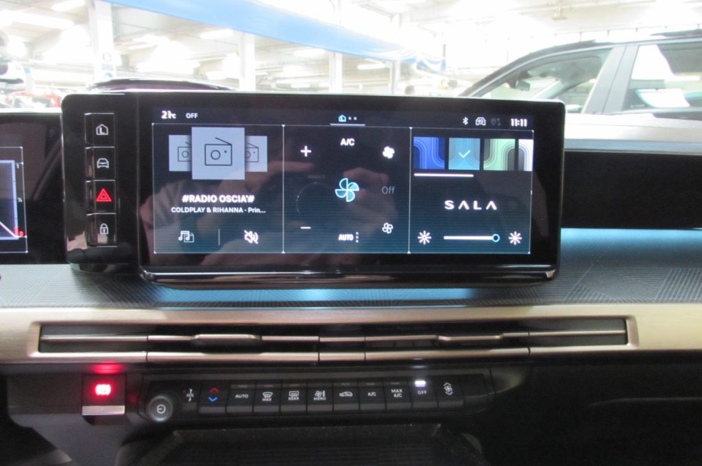 LANCIA Ypsilon 1.2 Hybrid e-DCT 110cv LX - AUTOMATICA - 10