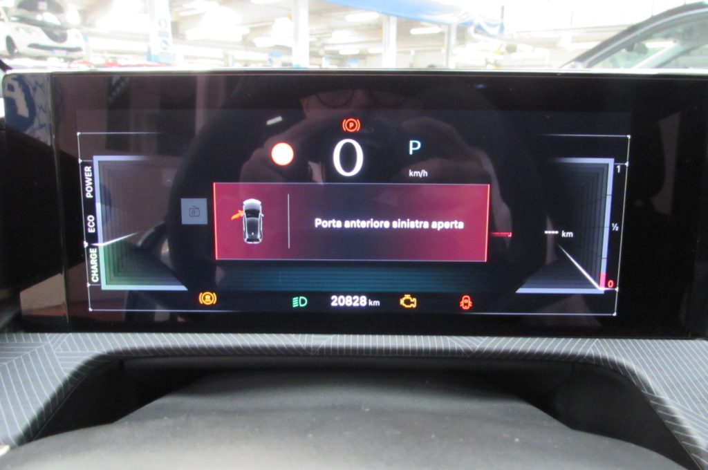 LANCIA Ypsilon 1.2 Hybrid e-DCT 110cv LX - AUTOMATICA - 9