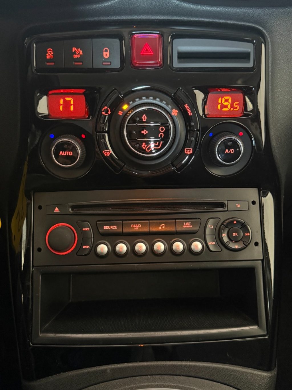 CITROEN C3 Picasso BlueHDi 100 Exclusive - 14