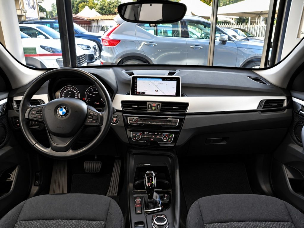 BMW X1 xDrive18d Automatic Business Advantage Aziendale - 13