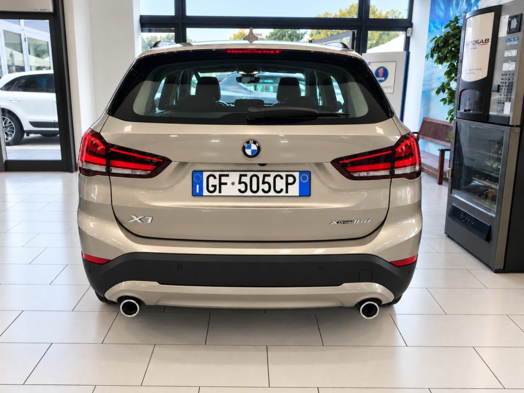 BMW X1 xDrive18d Automatic Business Advantage Aziendale - 6