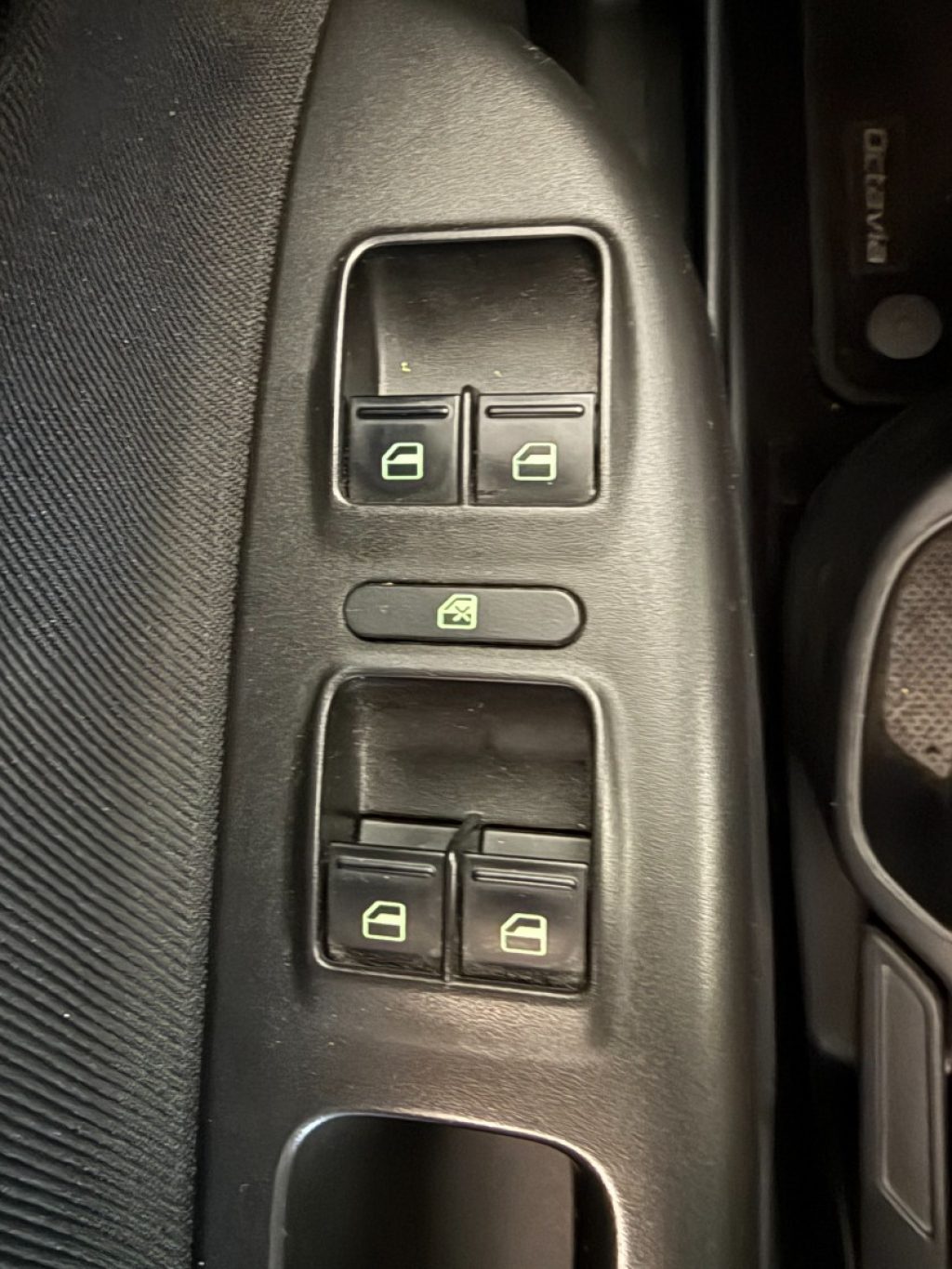 SKODA Octavia 1.6 TDI CR F.AP. Wagon Elegance - 18