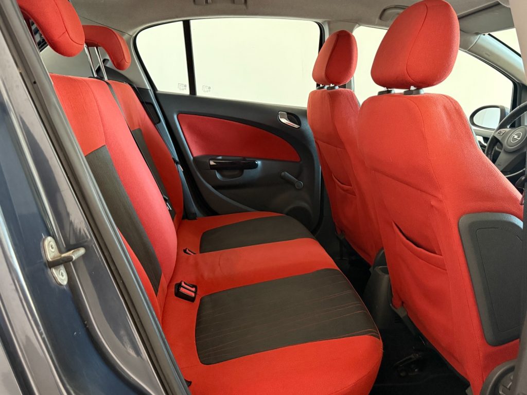 OPEL Corsa 1.2 5 porte Cosmo - 13
