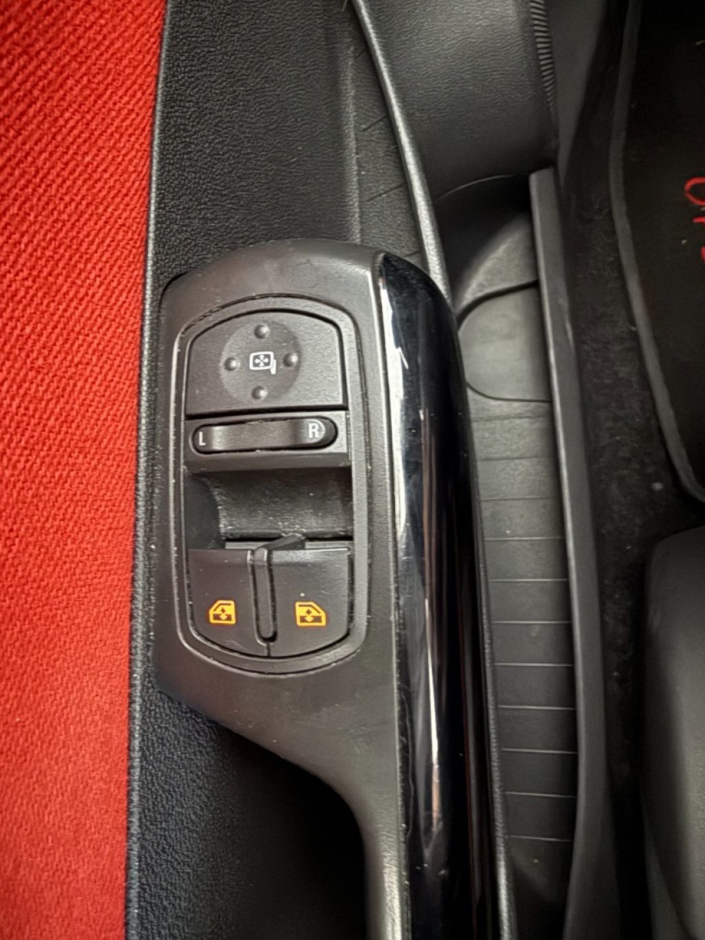 OPEL Corsa 1.2 5 porte Cosmo - 21