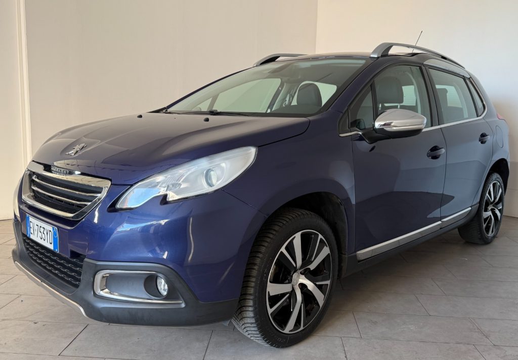 PEUGEOT 2008 1° serie 1.6 e-HDi 115 CV Stop&Start Féline - 2