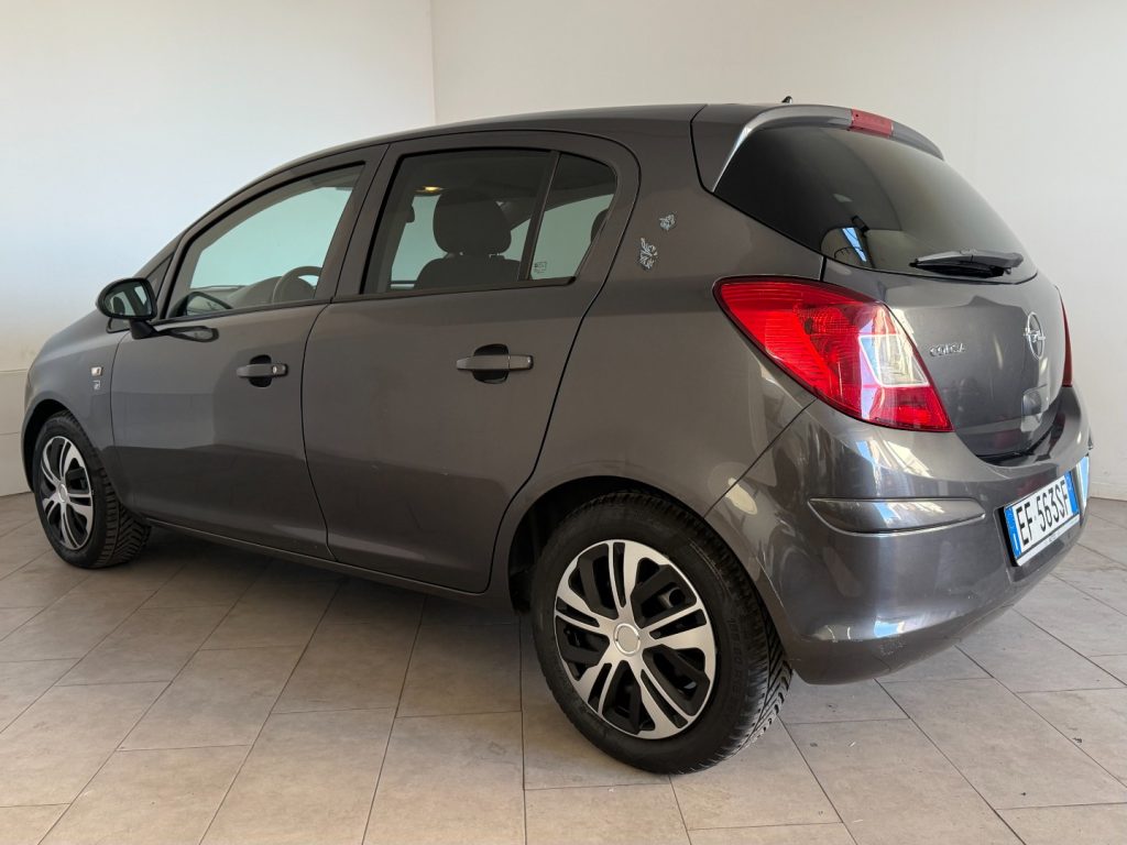 OPEL Corsa 1.2 5 porte Edition - 6