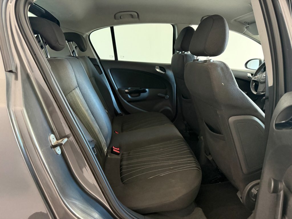 OPEL Corsa 1.2 5 porte Edition - 9