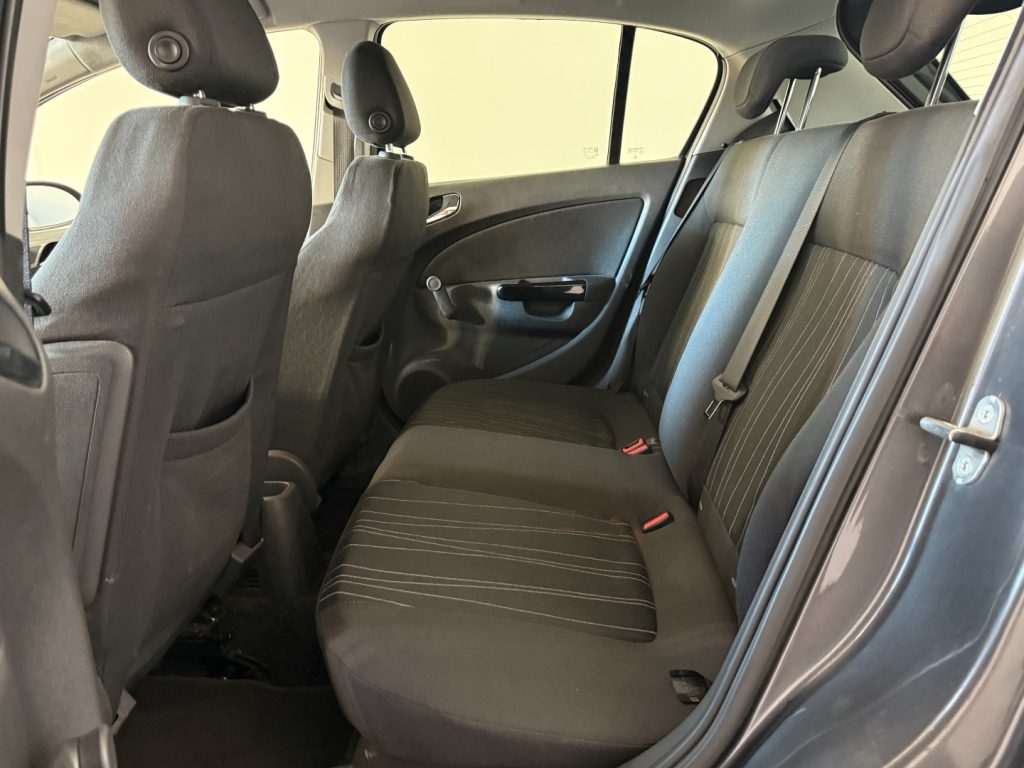 OPEL Corsa 1.2 5 porte Edition - 10