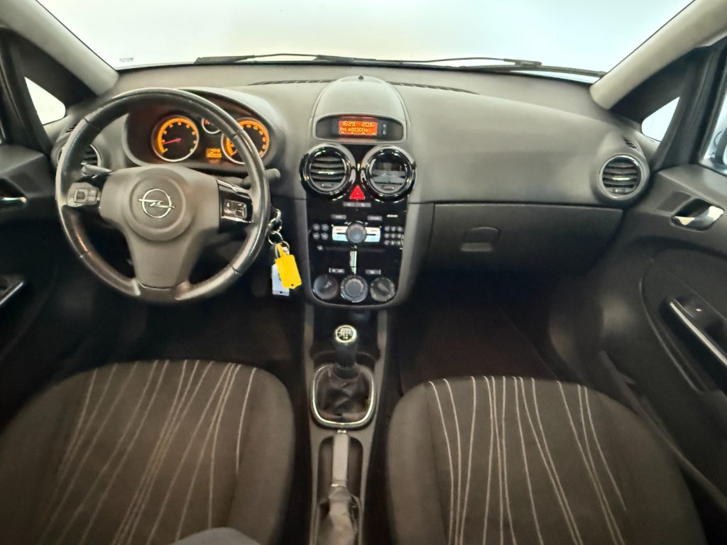 OPEL Corsa 1.2 5 porte Edition - 12