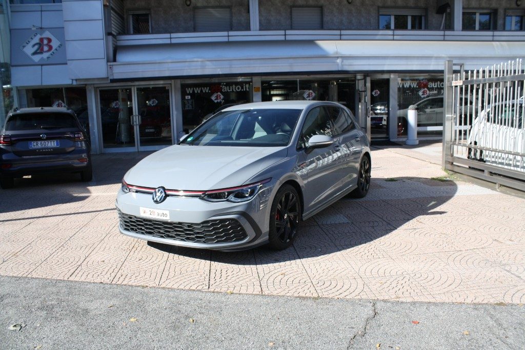 2B Auto ||| VOLKSWAGEN Golf 2.0 TSI DSG GTI 245CV in vendita a Nova Milanese