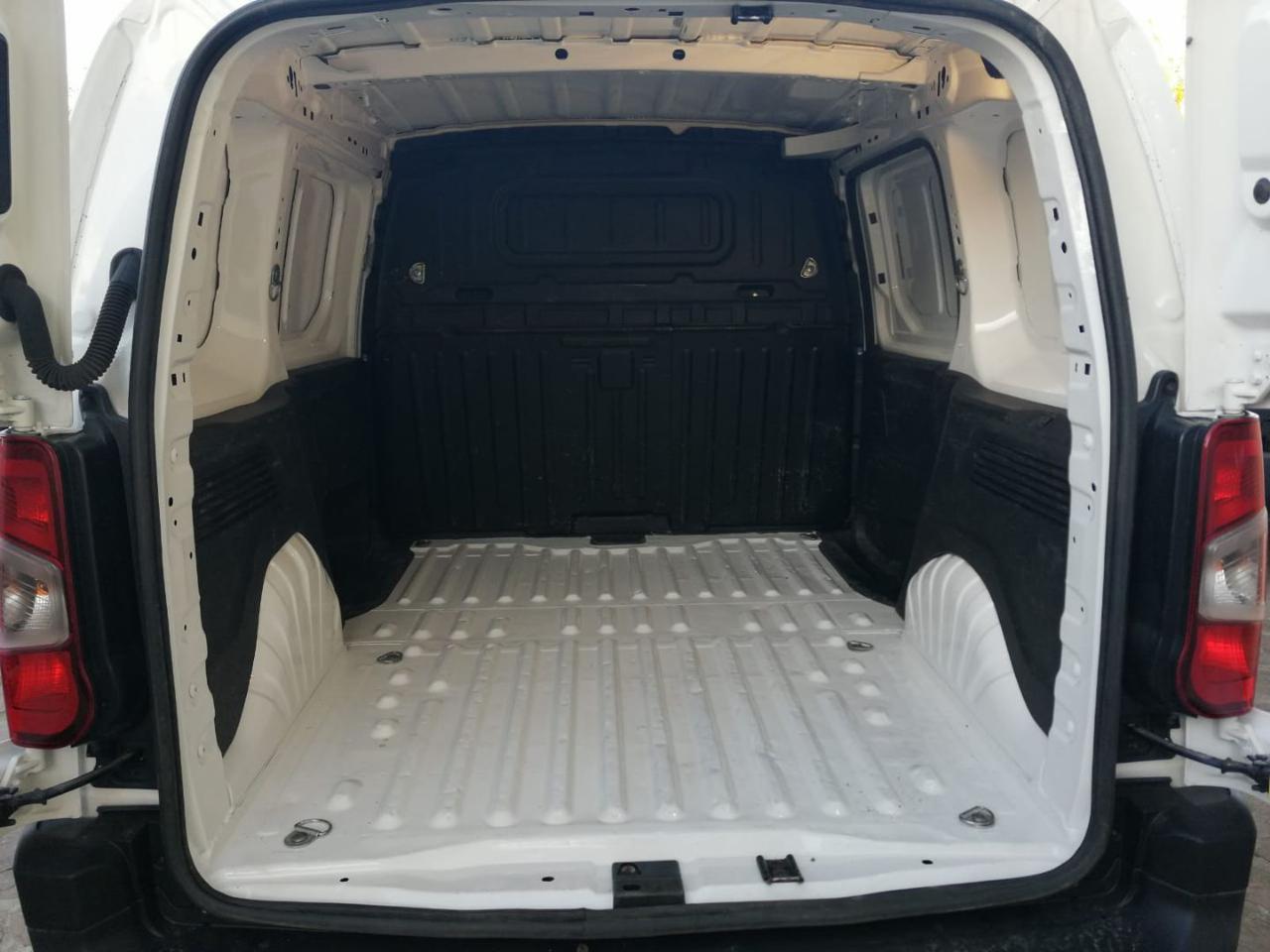 PEUGEOT Partner BlueHDi 100 PC Furgone Pro - 14