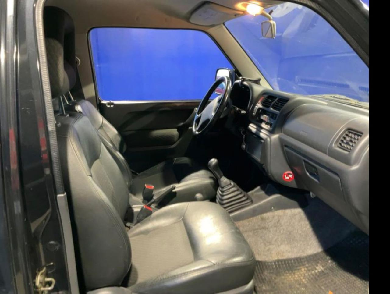 SUZUKI Jimny 1.3i 16V cat 4WD - 17