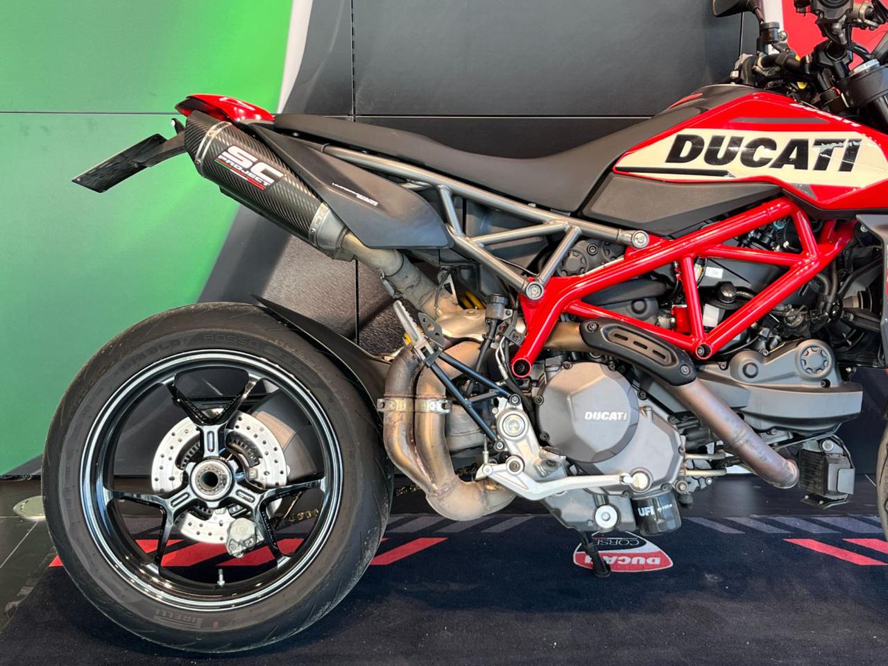 DUCATI Hypermotard 950 RED - 6