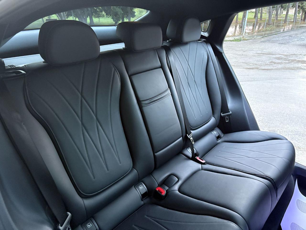 MERCEDES-BENZ GLC 220 d 4Matic Mild hybrid Coupé AMG Line Premium TETTO. - 25