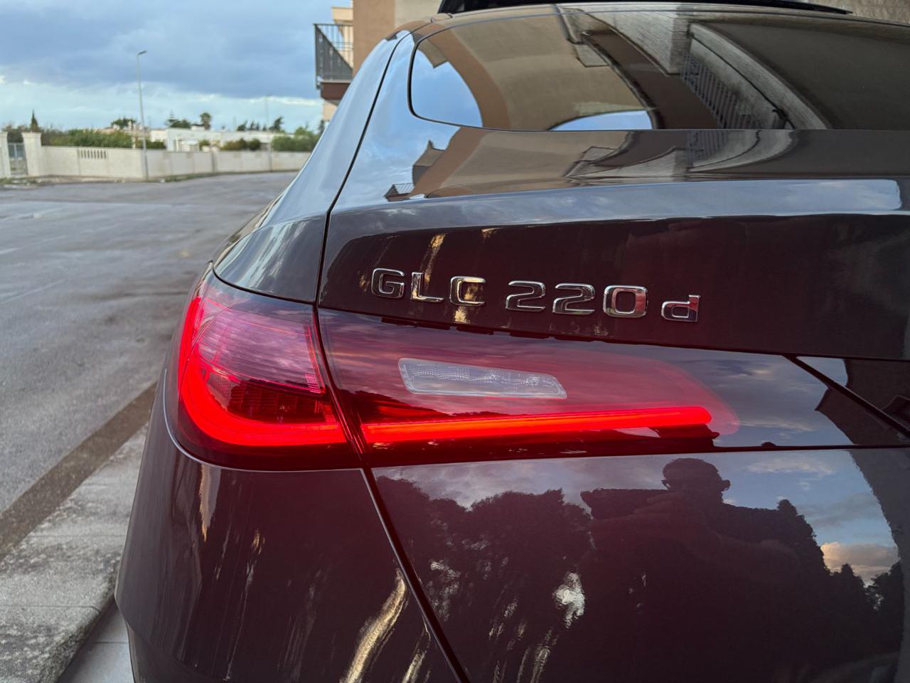 MERCEDES-BENZ GLC 220 d 4Matic Mild hybrid Coupé AMG Line Premium TETTO. - 48