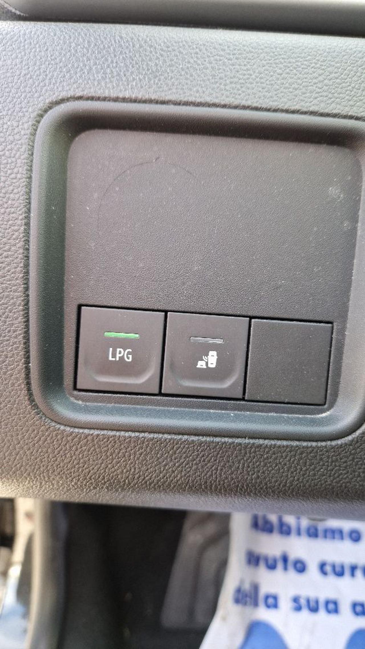DACIA Duster 1.0 TCe GPL 4x2 Journey - 6