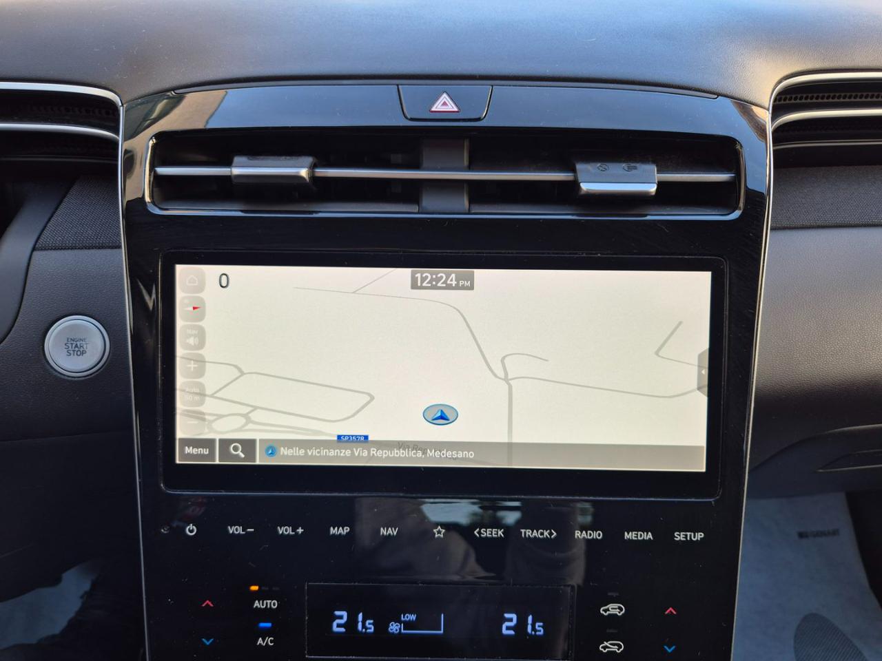 HYUNDAI Tucson 1.6 CRDI 48V XLine - 23