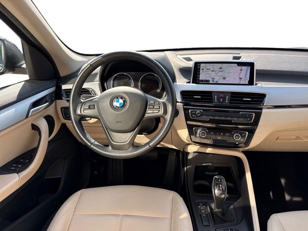 BMW X1 sDrive16d Business Advantage Aut. - 8