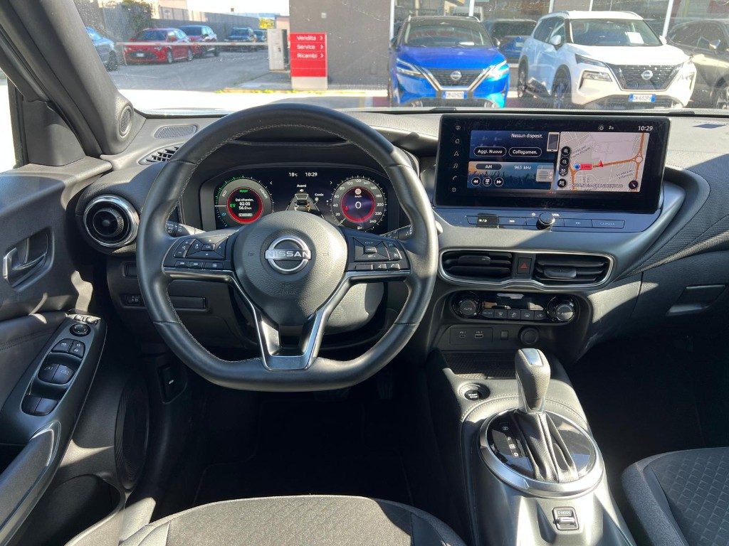 NISSAN Juke 1.6 HEV N-Connecta - 10
