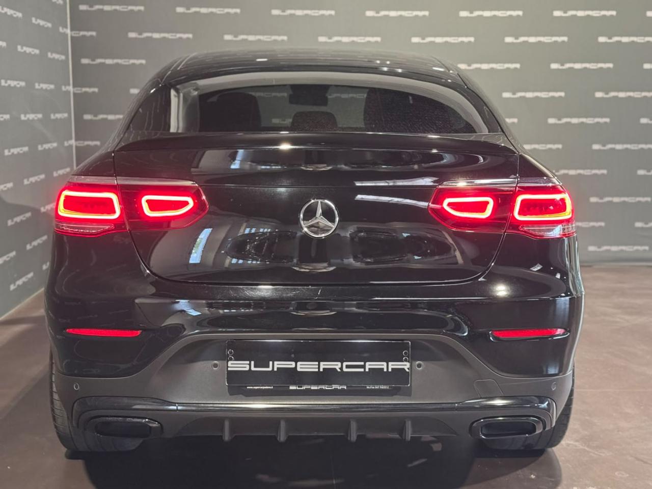 MERCEDES-BENZ GLC 220 d 4Matic Coupé Amg line - 4