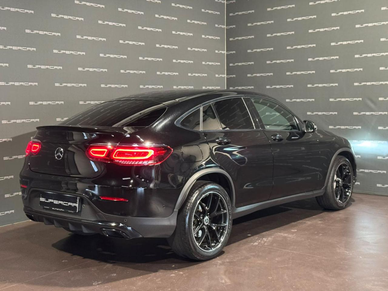 MERCEDES-BENZ GLC 220 d 4Matic Coupé Amg line - 3