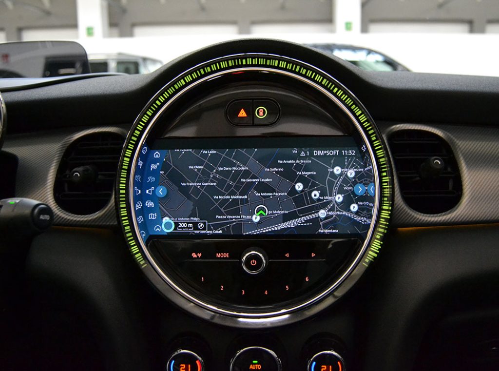 MINI Cooper S Cabrio 2.0 Yours Automatica Cabrio-HUD-Pelle-Cerchi 18 - 7