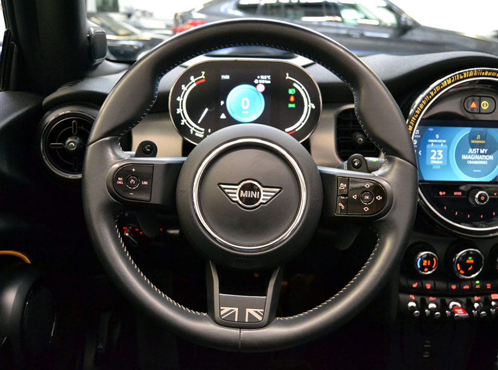 MINI Cooper S Cabrio 2.0 Yours Automatica Cabrio-HUD-Pelle-Cerchi 18 - 13