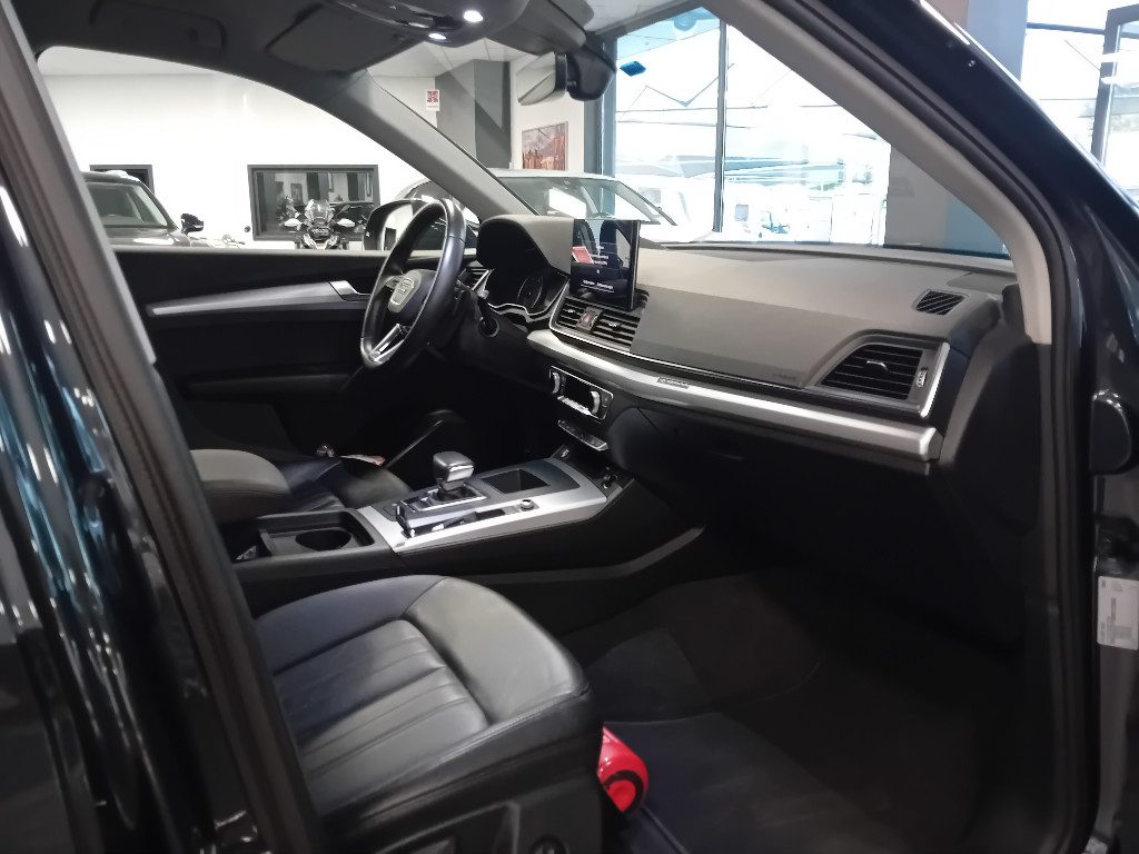 Clicca per ingrandire Q5 - SPB 40 TDI quattro S tronic Business Advanced
