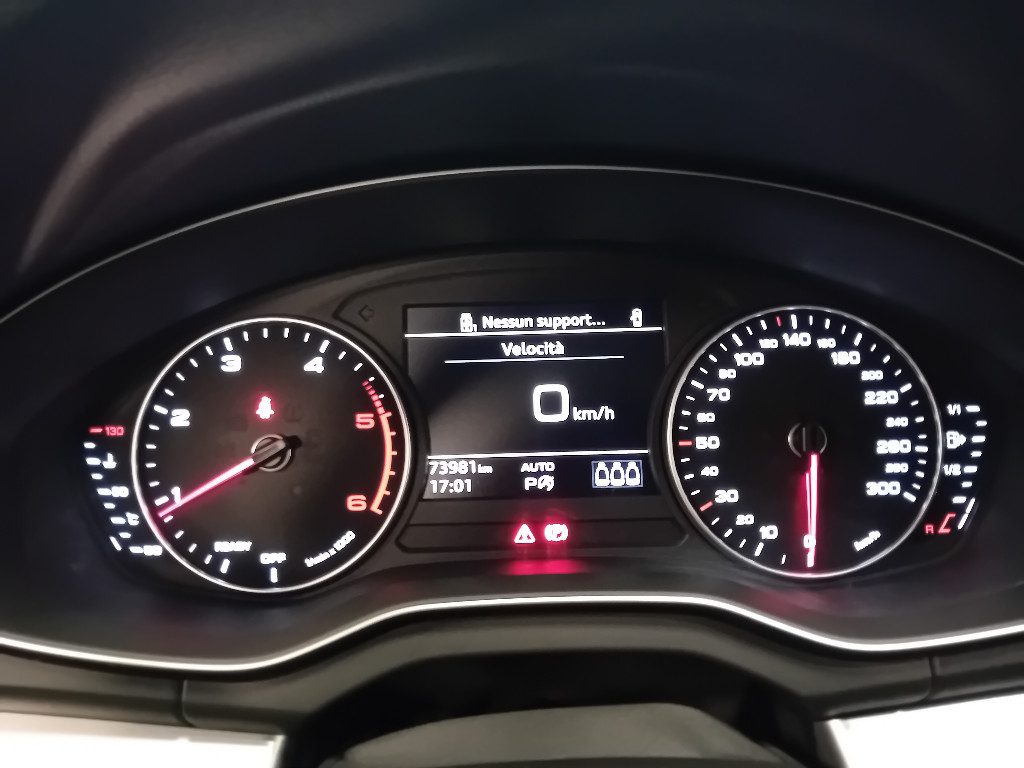 Clicca per ingrandire Q5 - SPB 40 TDI quattro S tronic Business Advanced