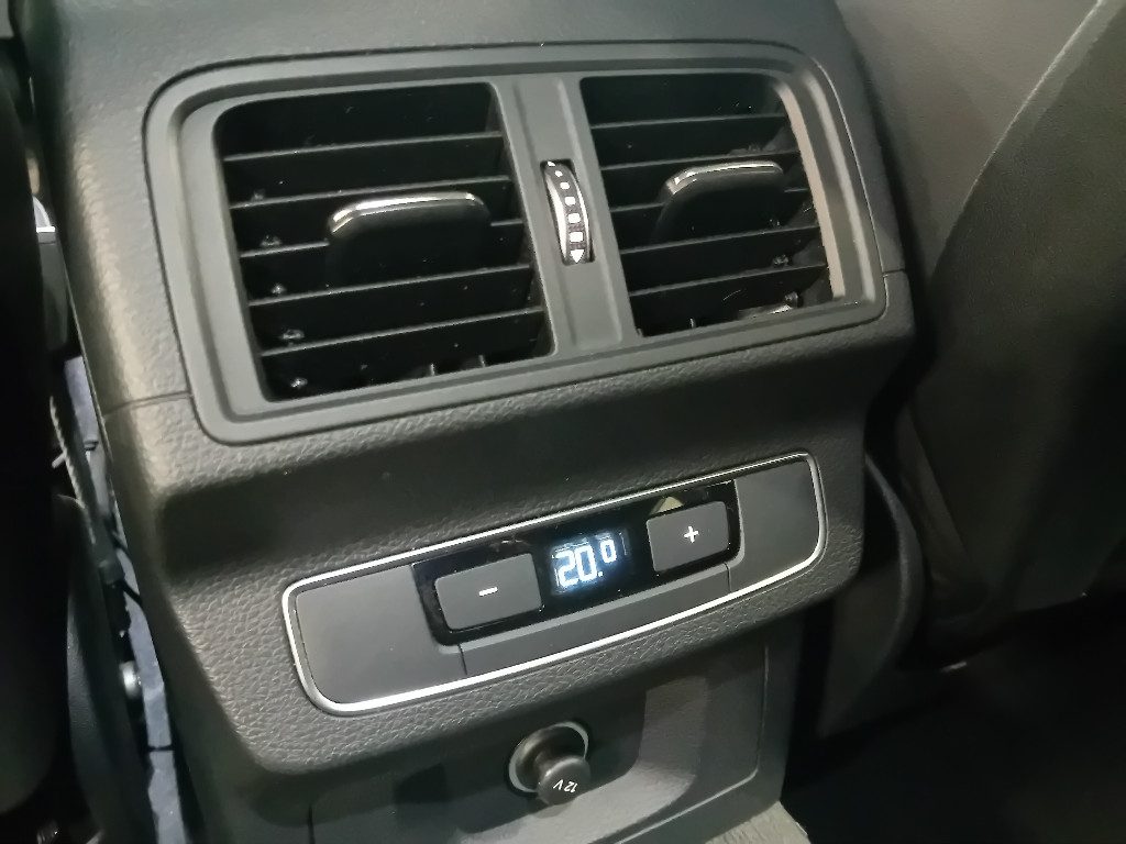 Clicca per ingrandire Q5 - SPB 40 TDI quattro S tronic Business Advanced