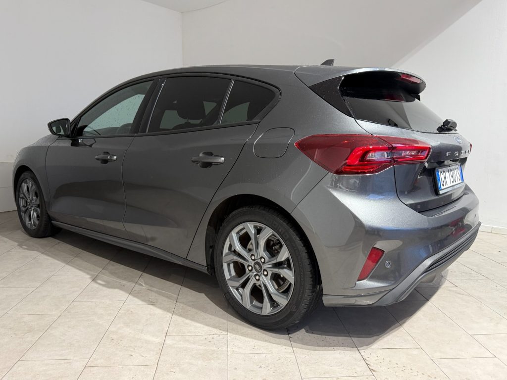 FORD Focus 1.0 EcoBoost Hybrid 125 CV 5p. ST-Line X - 4