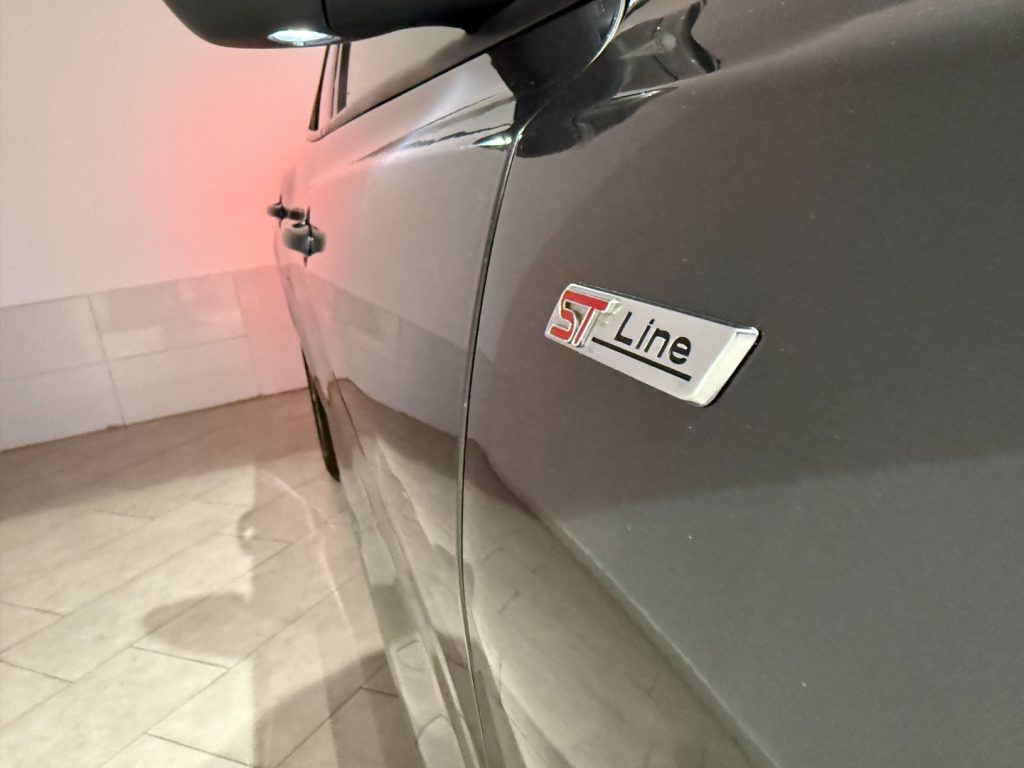 FORD Focus 1.0 EcoBoost Hybrid 125 CV 5p. ST-Line X - 10