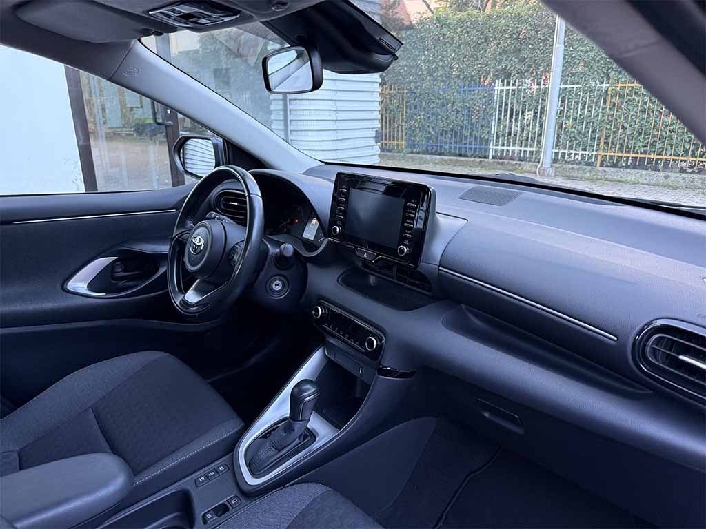 TOYOTA Yaris 1.5h TELECAMERA PREZZO REALE NO VINCOLI FINANZIARI - 19