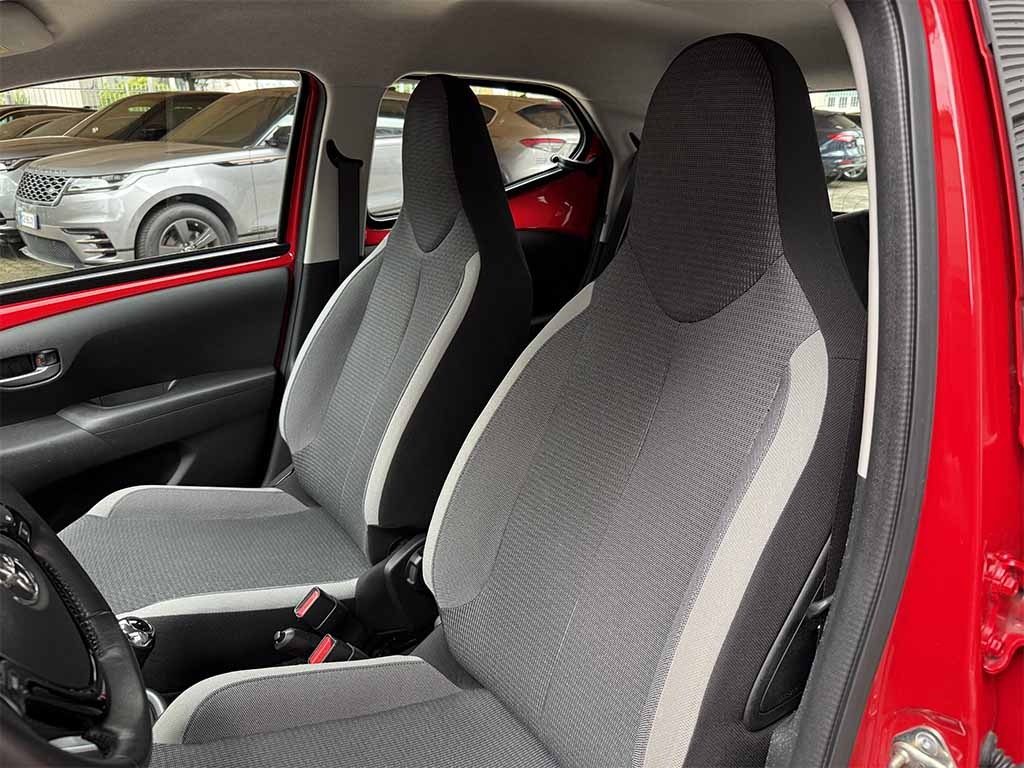 TOYOTA Aygo 5 p. AUTOMATICA PREZZO REALE NO VINCOLI FINANZIARI - 12