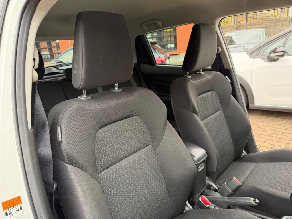 SUZUKI Swift 1.2 Hybrid Top - 16