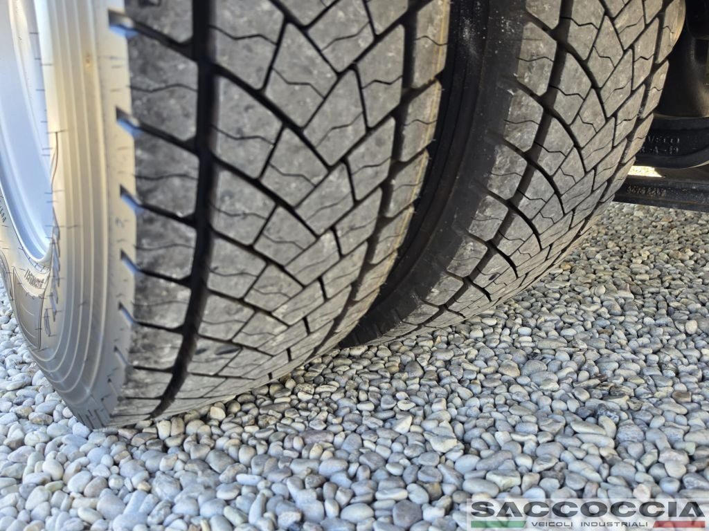 IVECO EUROCARGO 160E28 P Km 0 FURGONE 7,30 + SPONDA - 18