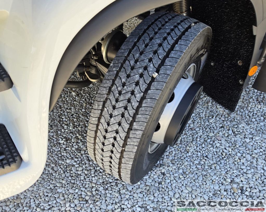 IVECO EUROCARGO 160E28 P Km 0 FURGONE 7,30 + SPONDA - 17