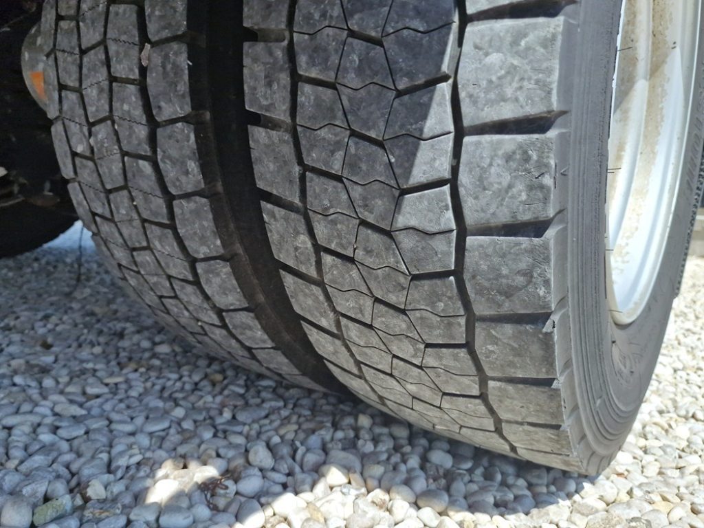 IVECO EUROCARGO 120E22 P EU6 CENTINA 7,30 + SPONDA - 17