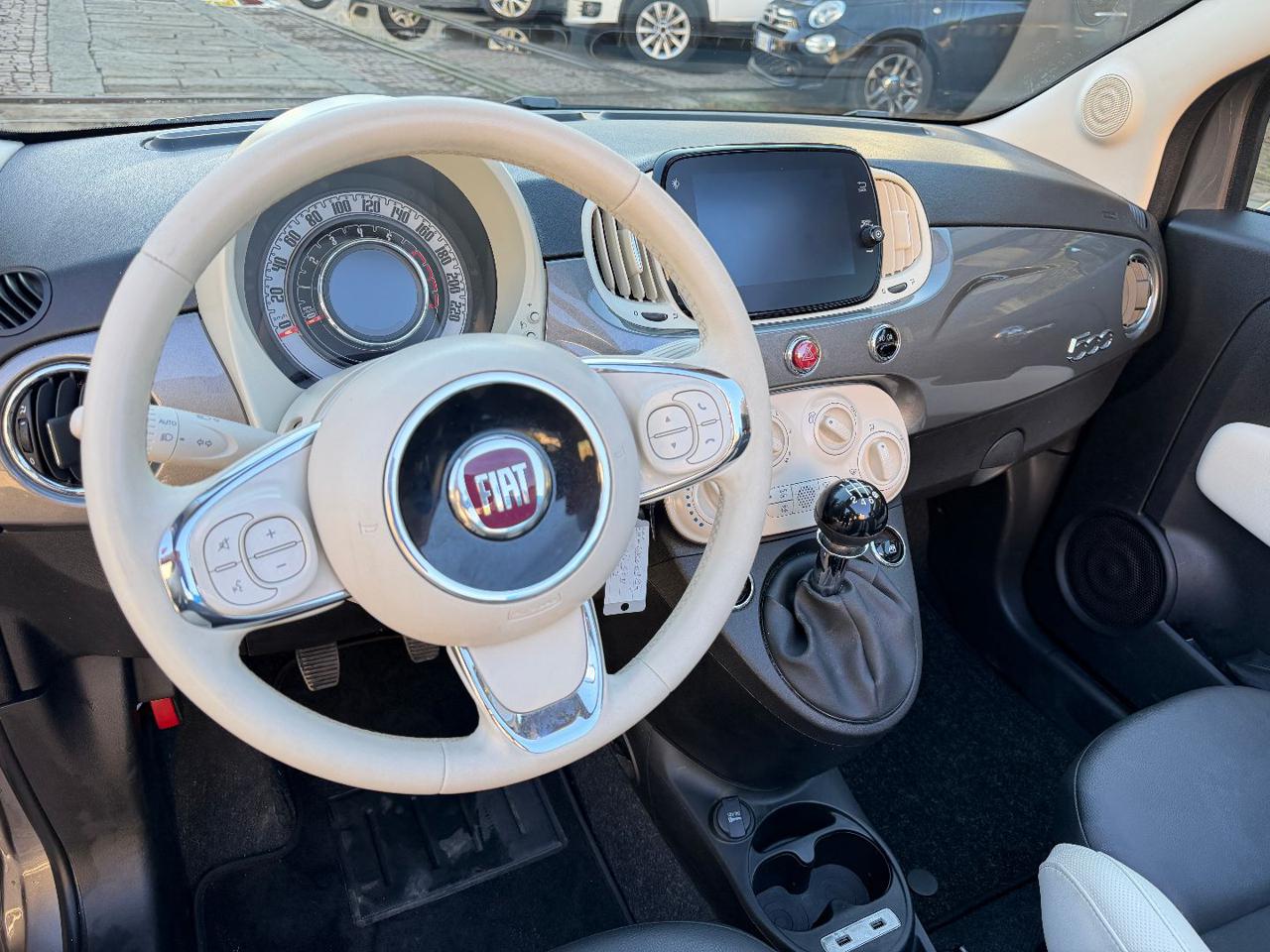 FIAT 500 C 1.0 Hybrid Dolcevita - 17