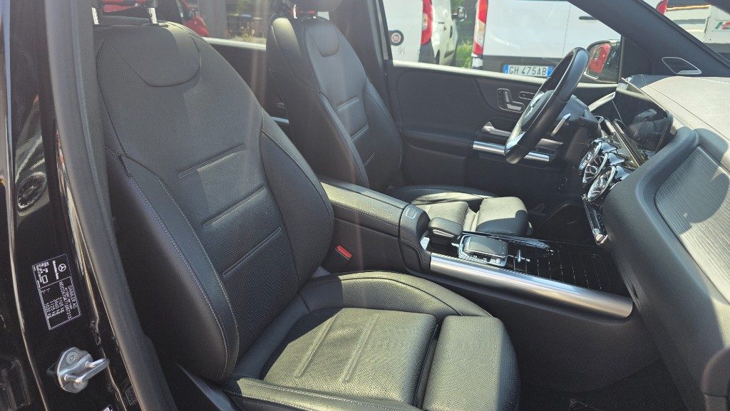 MERCEDES-BENZ B 250 Automatic 4Matic Premium - 10