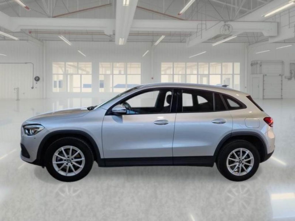 MERCEDES-BENZ GLA 200 Automatic Business Extra - 5