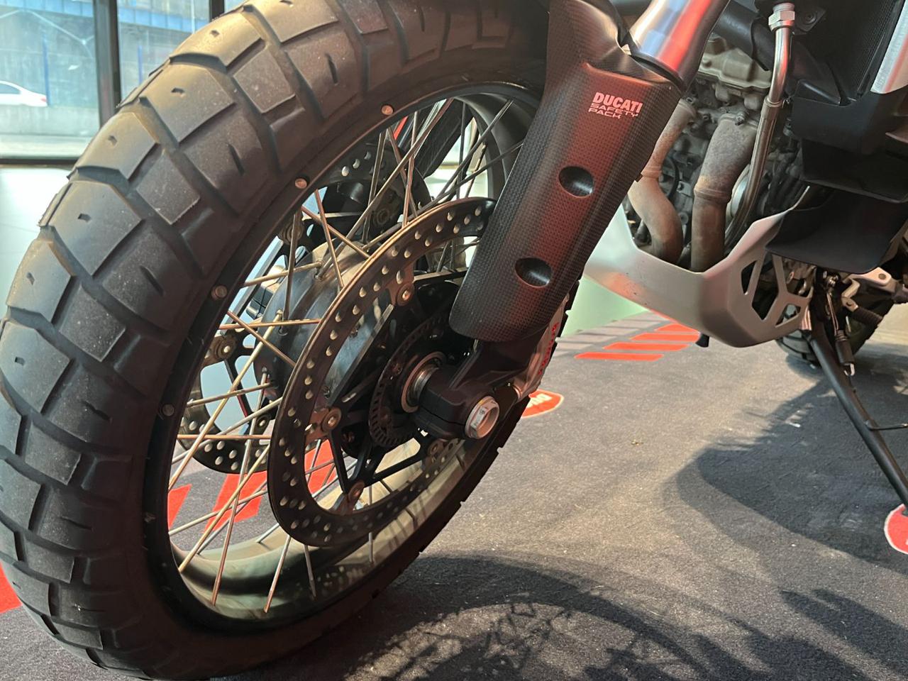 DUCATI Multistrada V4 S RALLY FULL RED - 3