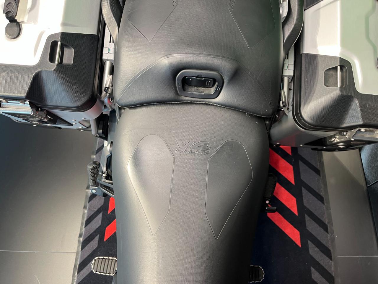 DUCATI Multistrada V4 S RALLY FULL RED - 8